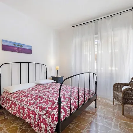 Marina 公寓 菲纳莱利古雷